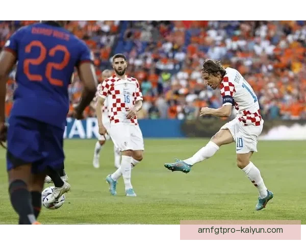 回顾经典：欧洲杯历史上最令人难忘的时刻分析与回顾